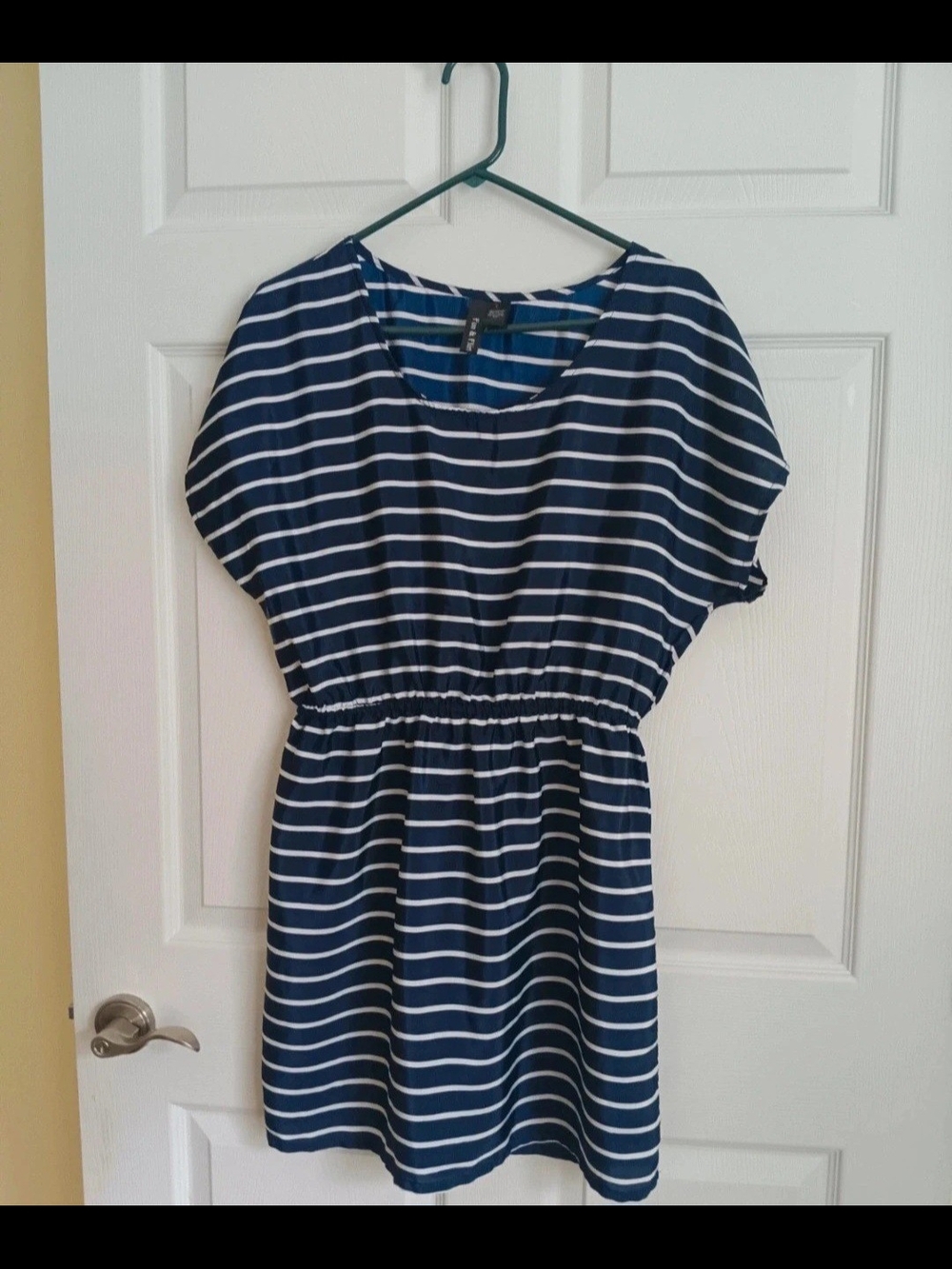 Fun & Flirt Navy Blue & White Striped Short Sleeve Mini Dress Size L